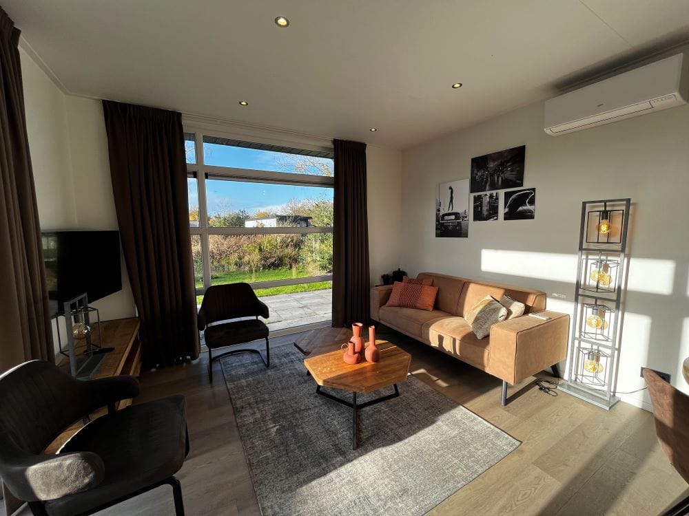 2-bedroom freehold villa in Biddinghuizen — photo 3 of 5