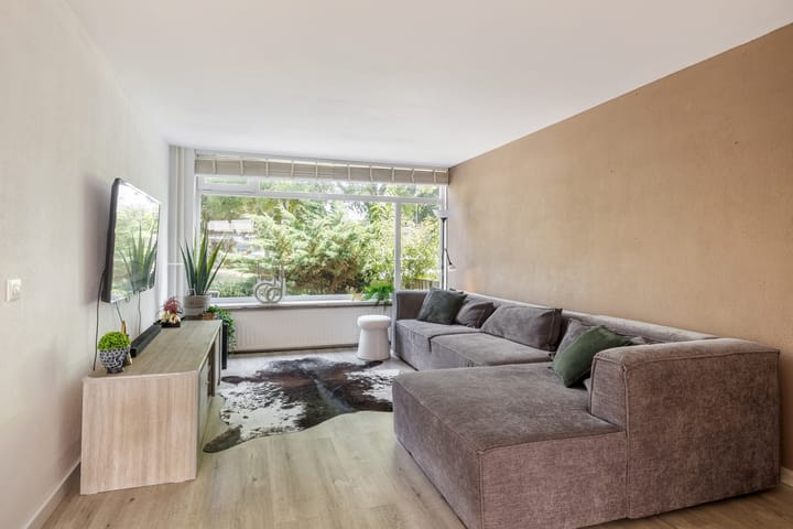 Foto 9 van Capella 8