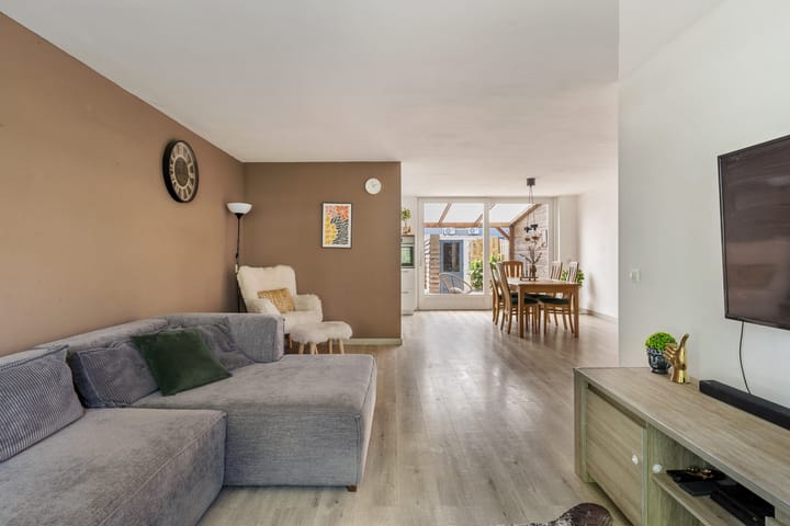 Foto 11 van Capella 8