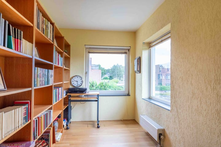 Foto 21 van Ernest Hemingwaystraat 95