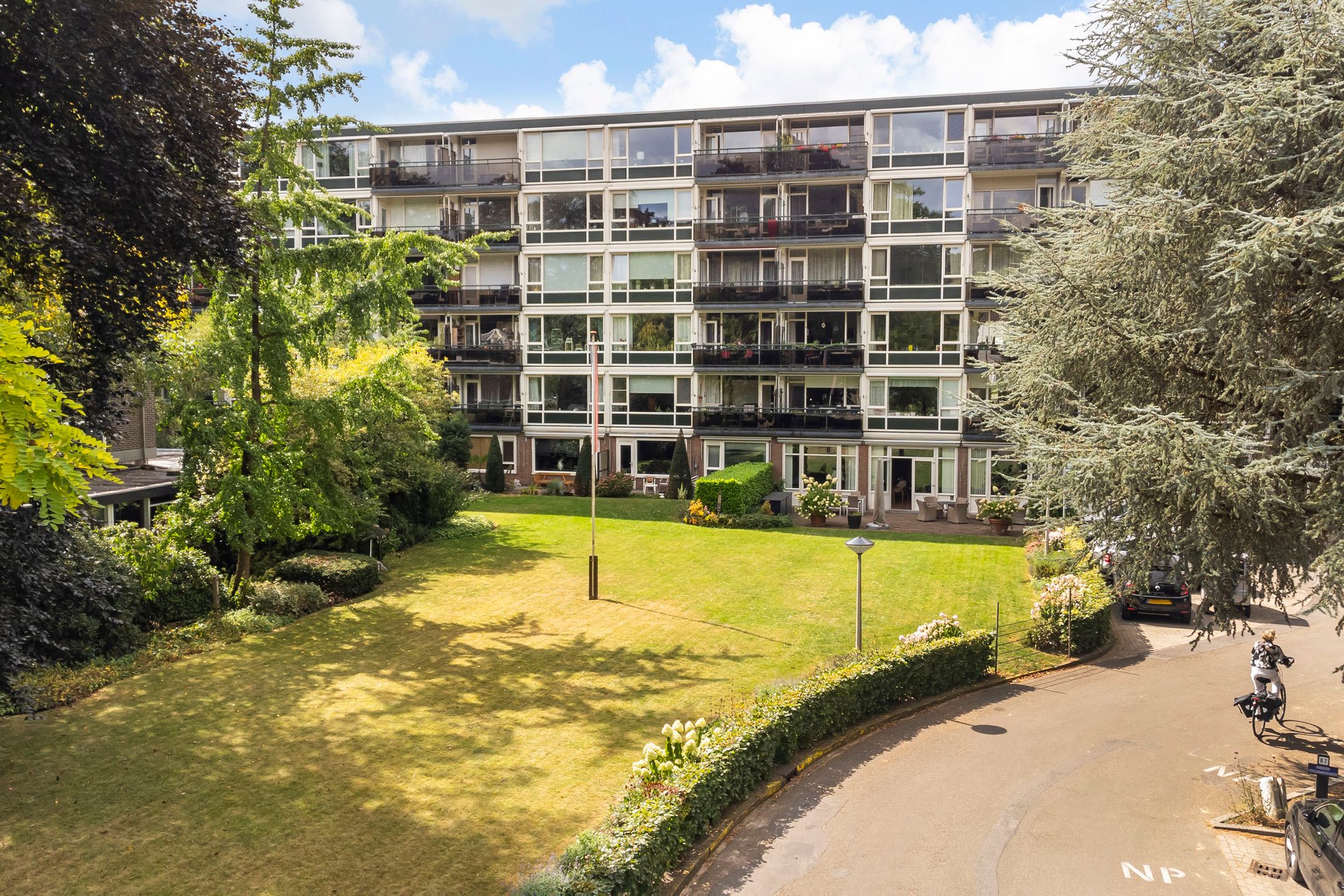 Foto 27 van Stationsweg 92-205