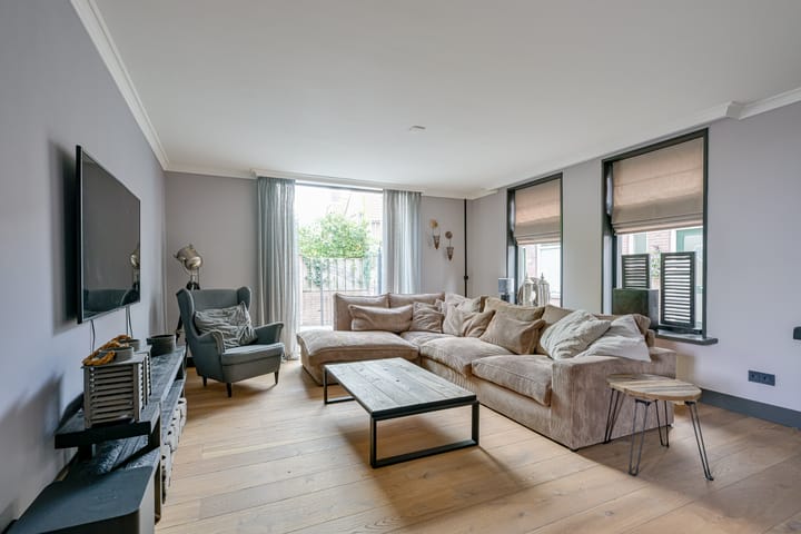 Foto 3 van Oostersteeg 11