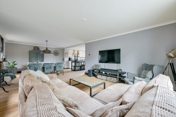 Foto 9 van Oostersteeg 11