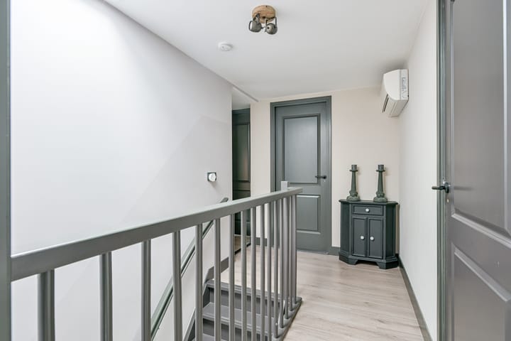 Foto 17 van Oostersteeg 11