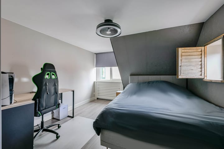 Foto 21 van Oostersteeg 11