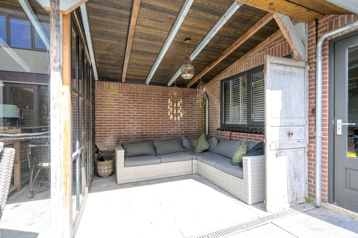 Foto 30 van Oostersteeg 11