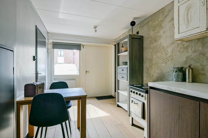 Foto 38 van Oostersteeg 11