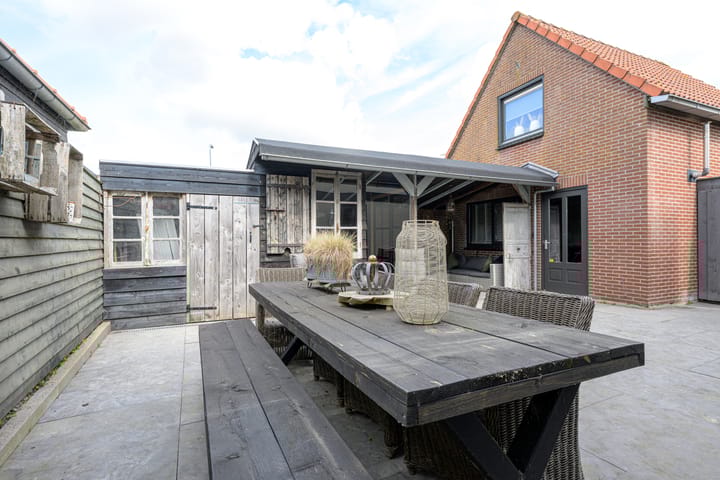 Foto 47 van Oostersteeg 11