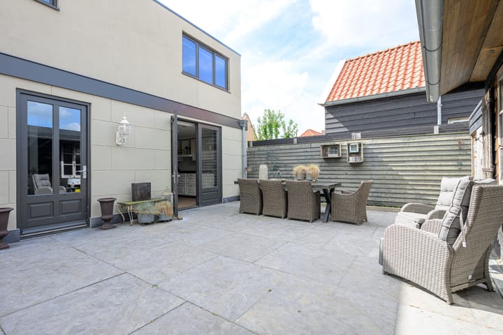 Foto 48 van Oostersteeg 11