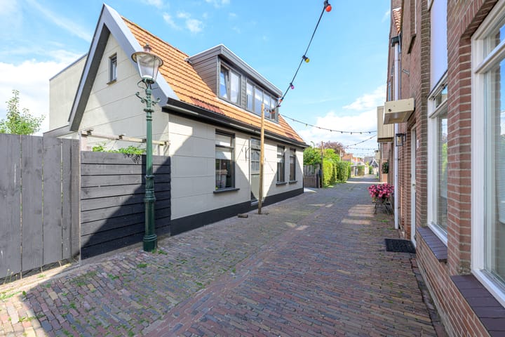 Foto 52 van Oostersteeg 11