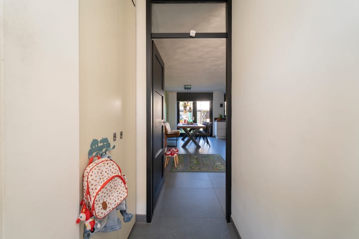 Foto 2 van Ledeackerstraat 35