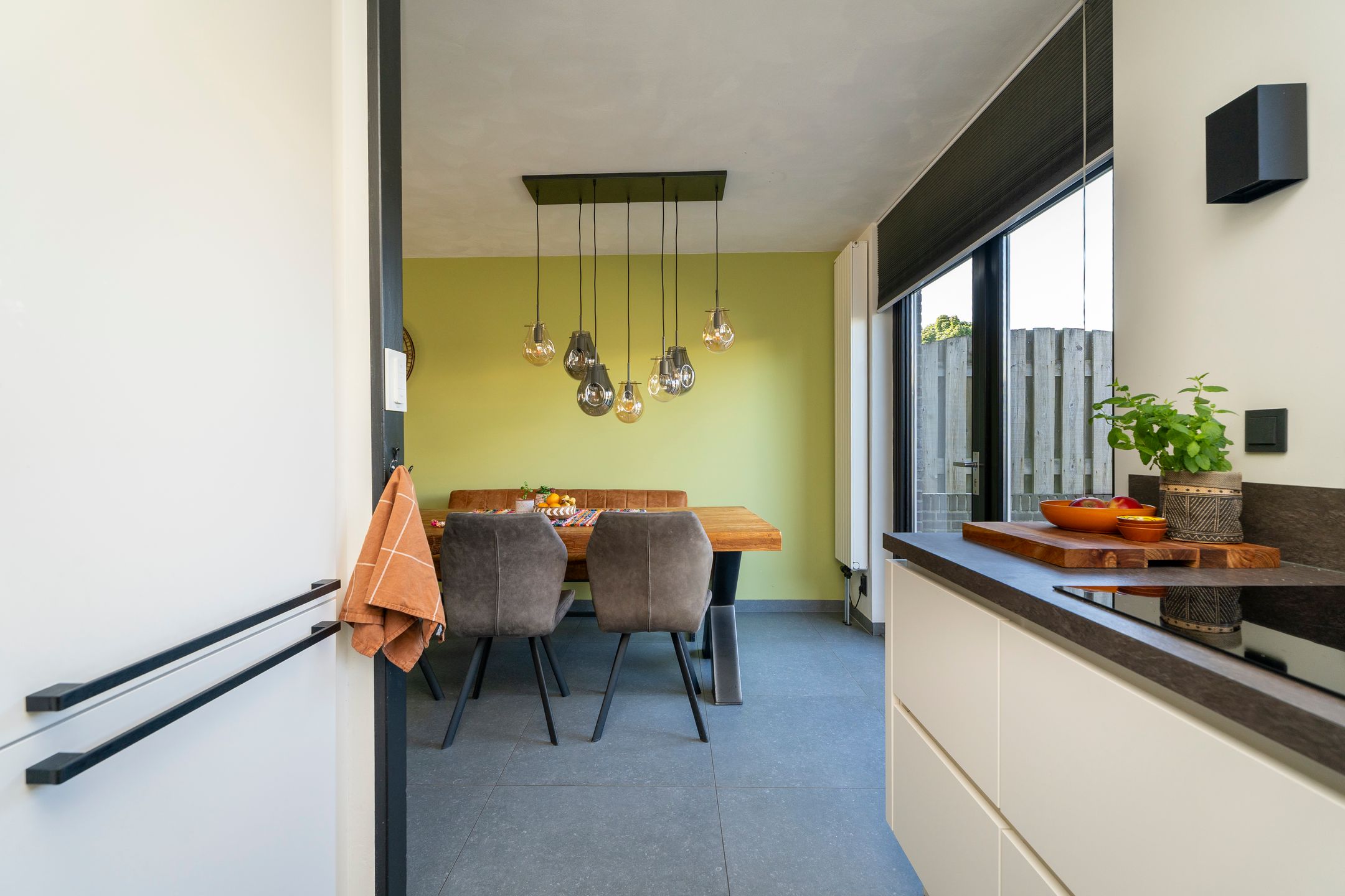 Foto 12 van Ledeackerstraat 35