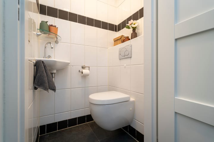 Foto 14 van Ledeackerstraat 35