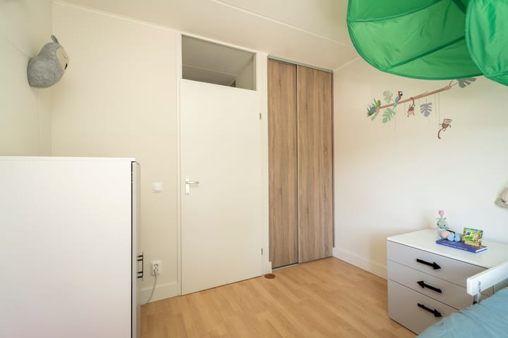 Foto 24 van Ledeackerstraat 35