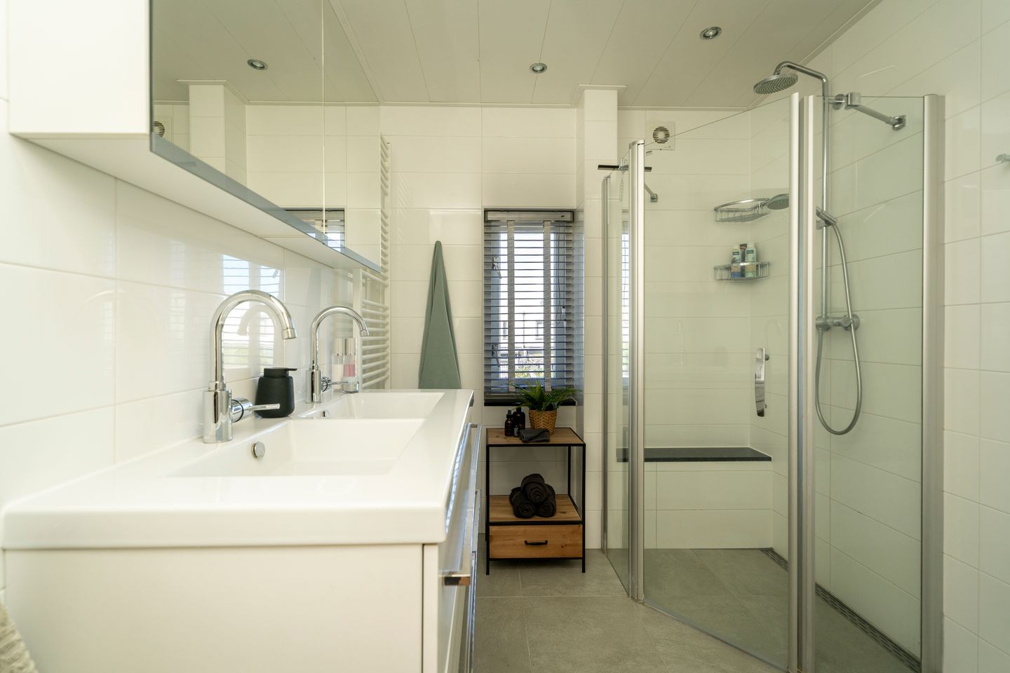 Foto 25 van Ledeackerstraat 35