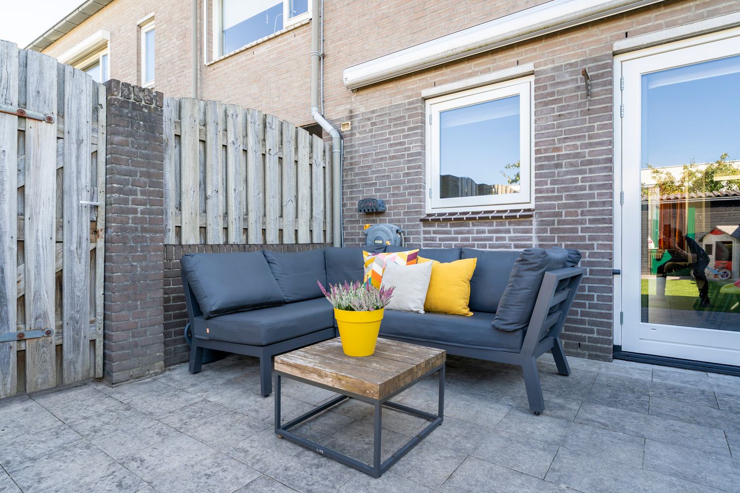 Foto 35 van Ledeackerstraat 35