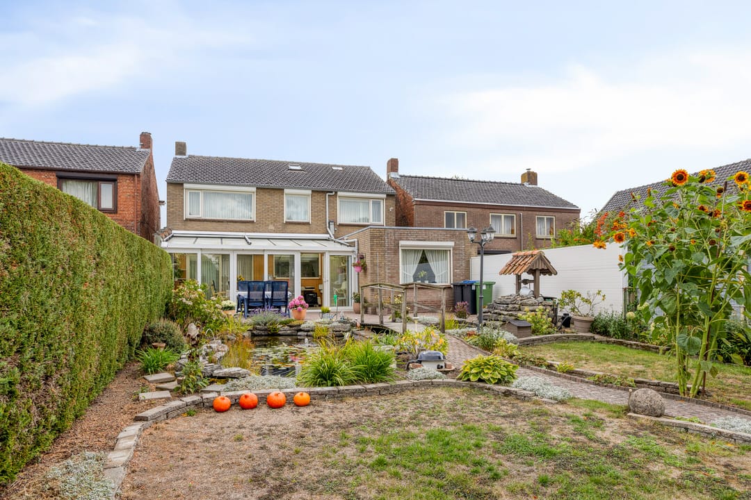 Photo 2 of Rapenburg 25