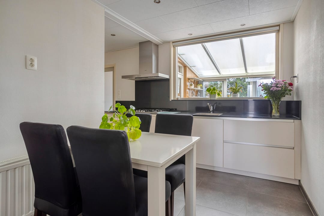 Photo 11 of Rapenburg 25