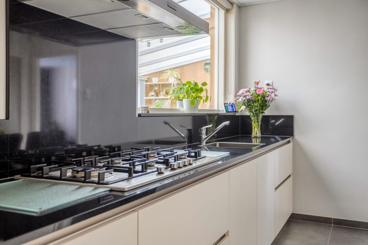 Foto 13 van Rapenburg 25