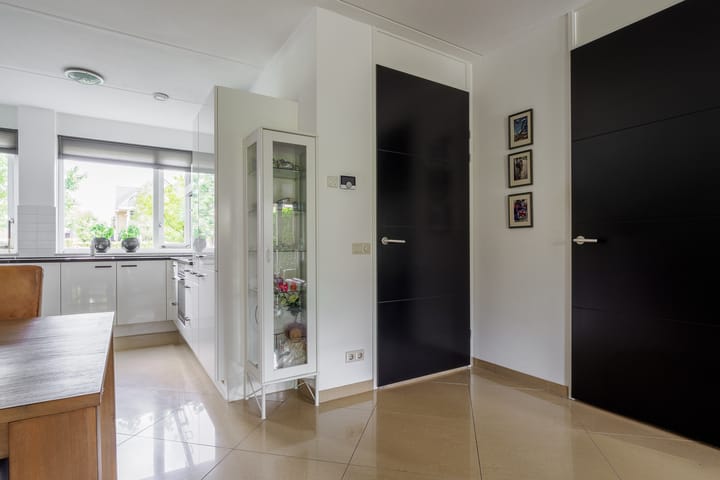 Photo 16 of Baars 26