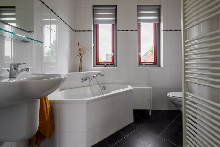 Photo 21 of Baars 26