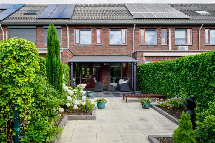 Photo 34 of Baars 26