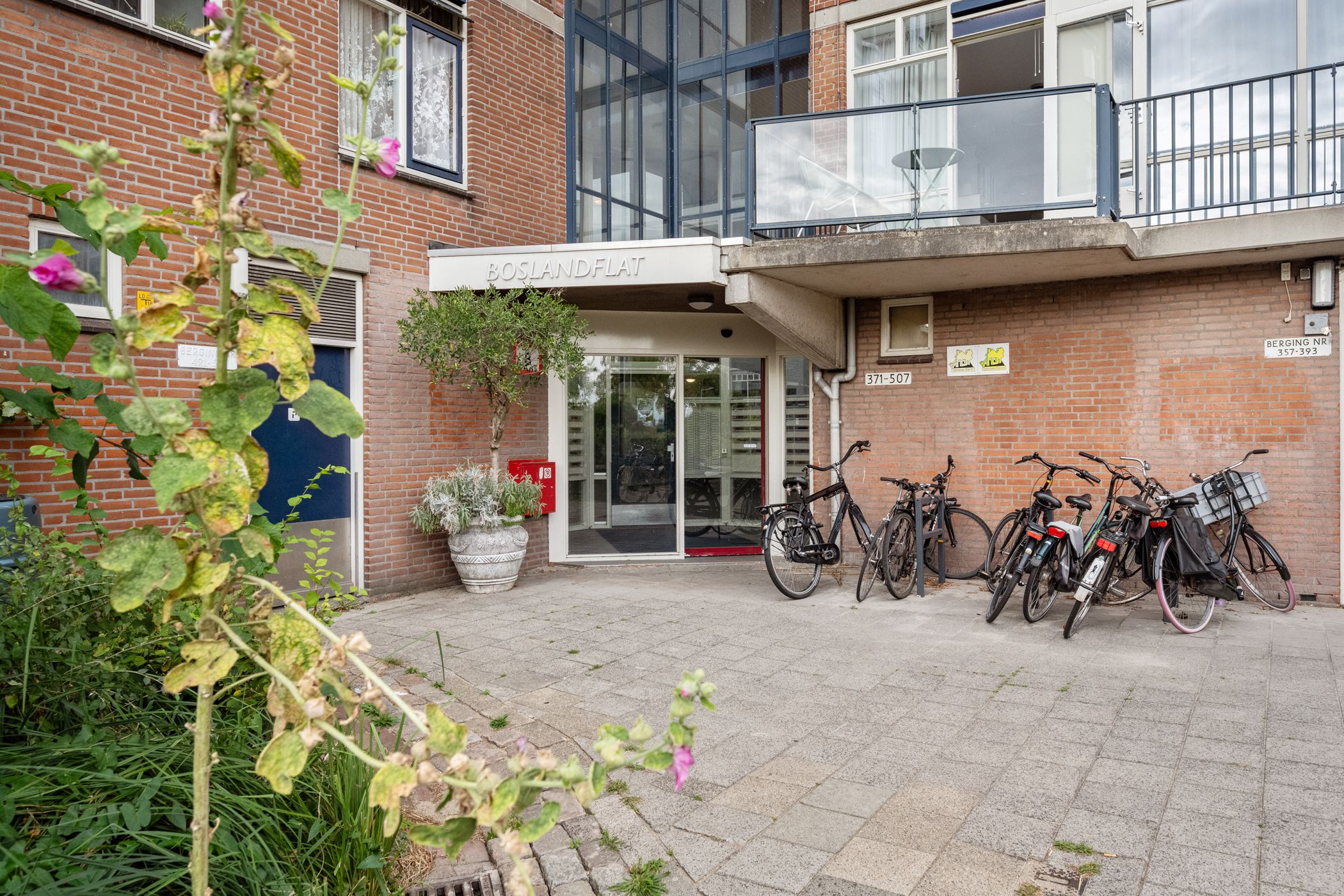 Photo 18 of Oostmaaslaan 449