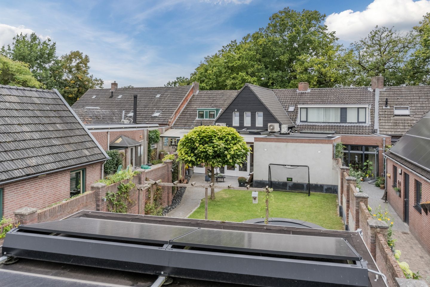 Photo 34 of Oude Postelseweg 16