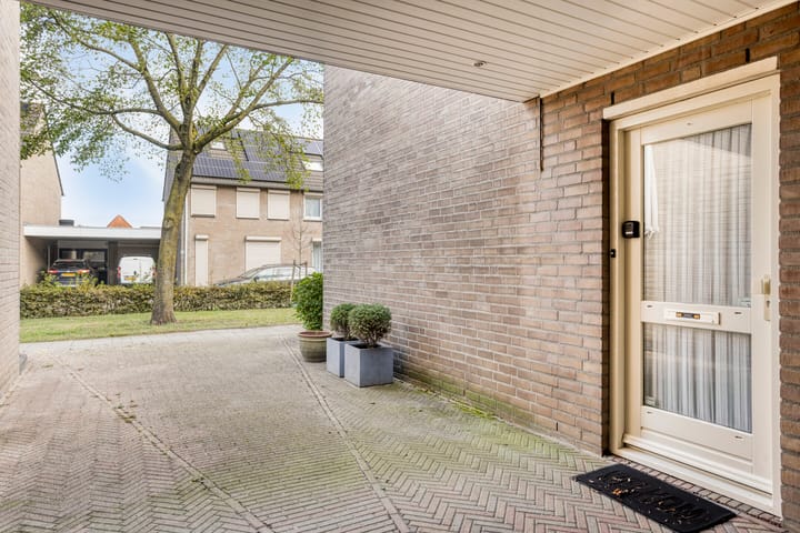 Foto 6 van Hannie Schaftplantsoen 41