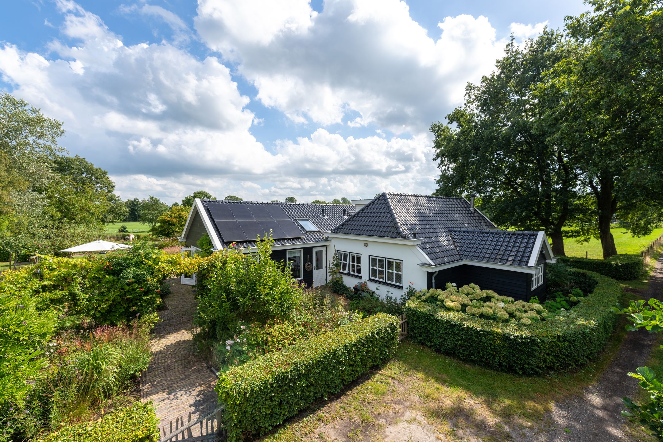 Photo 66 of De Bakkerij 3