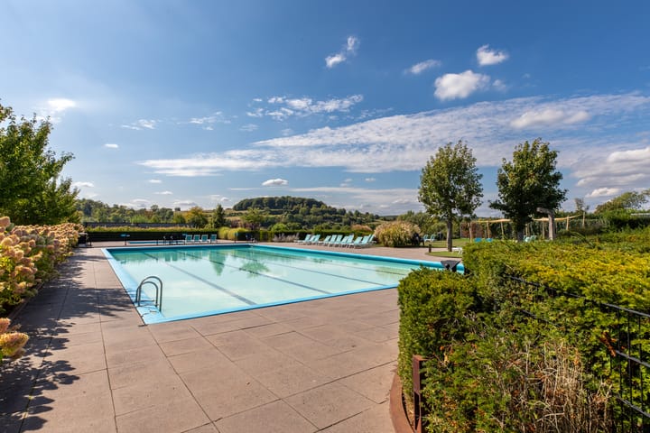 Photo 20 of Valkenburgerweg 128-3