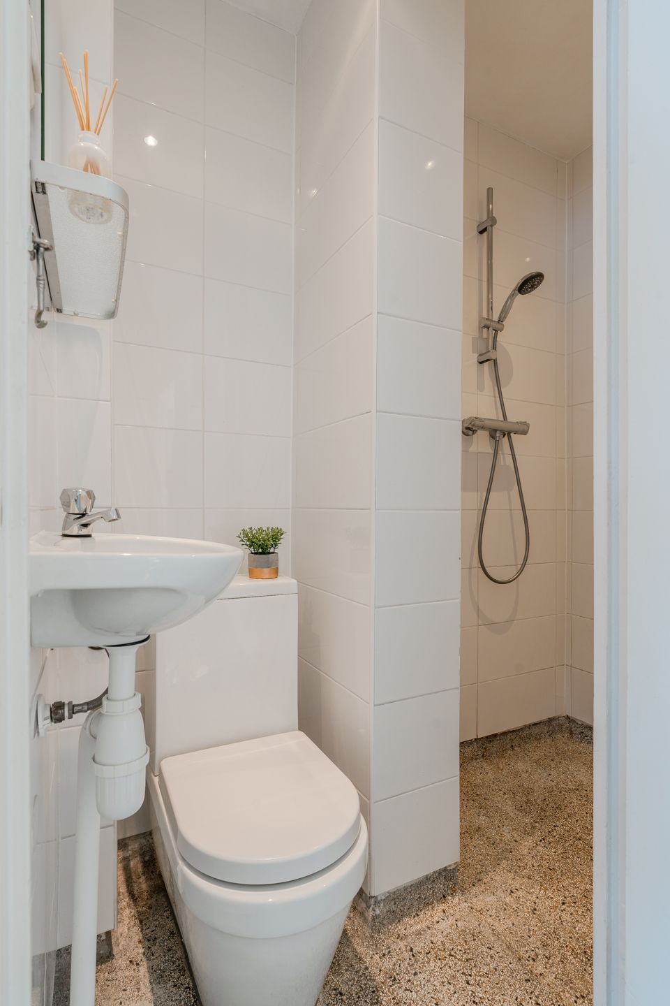 Foto 23 van Willemsstraat 83-3