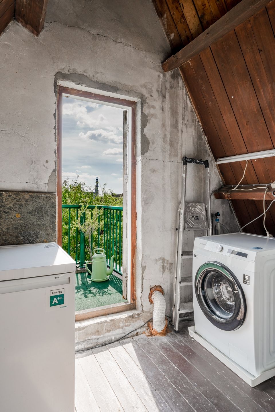 Foto 28 van Willemsstraat 83-3