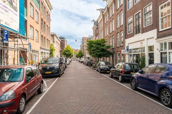 Foto 34 van Willemsstraat 83-3