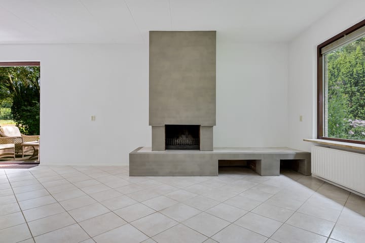 Photo 19 of Redger 5