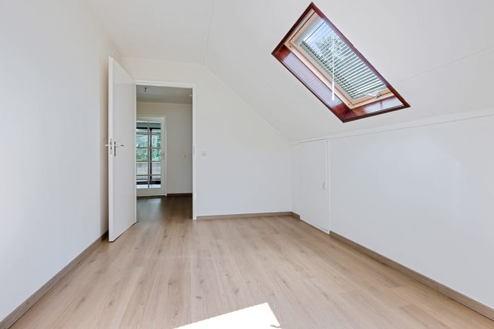 Photo 37 of Redger 5