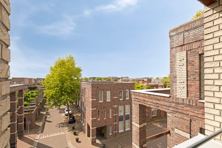 Foto 13 van Parcivalring 213