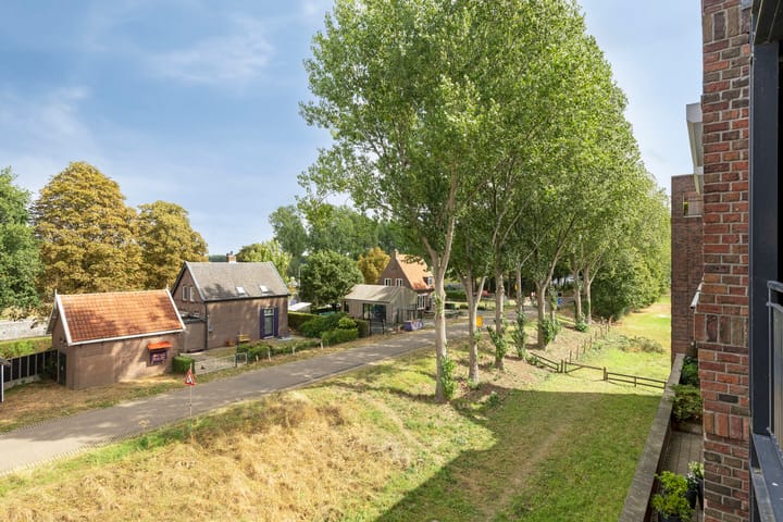 Foto 32 van Parcivalring 213