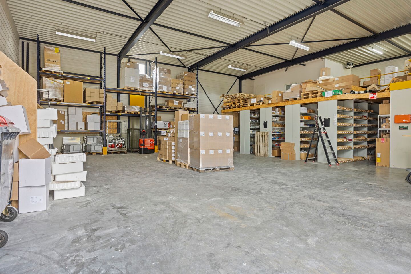 Bekijk foto 3 van De Amert 304-B