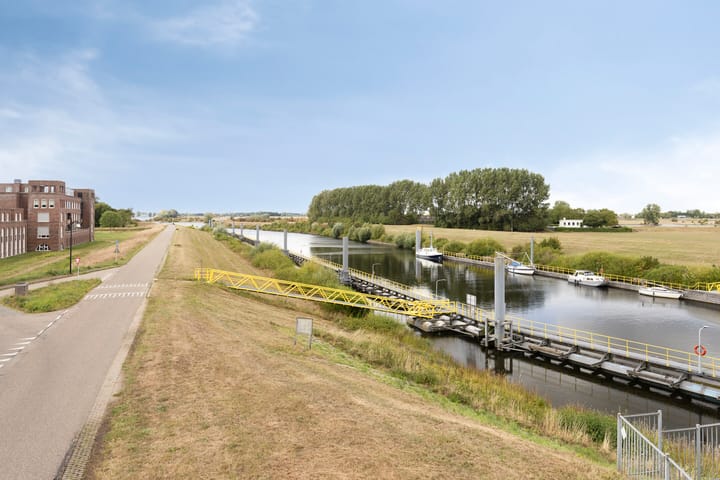 Foto 47 van Parcivalring 213