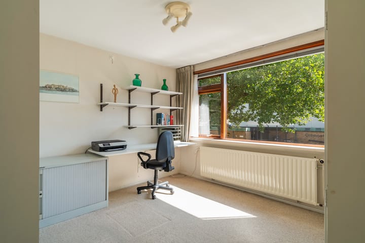 Foto 16 van Anjerlaan 42