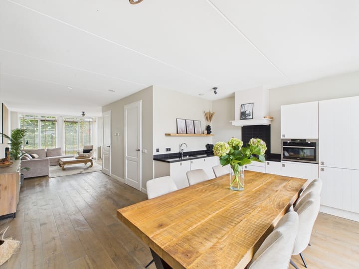 Foto 12 van Vuurvlinder 25