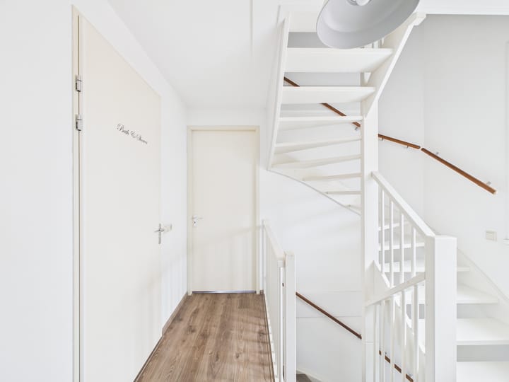 Foto 17 van Vuurvlinder 25