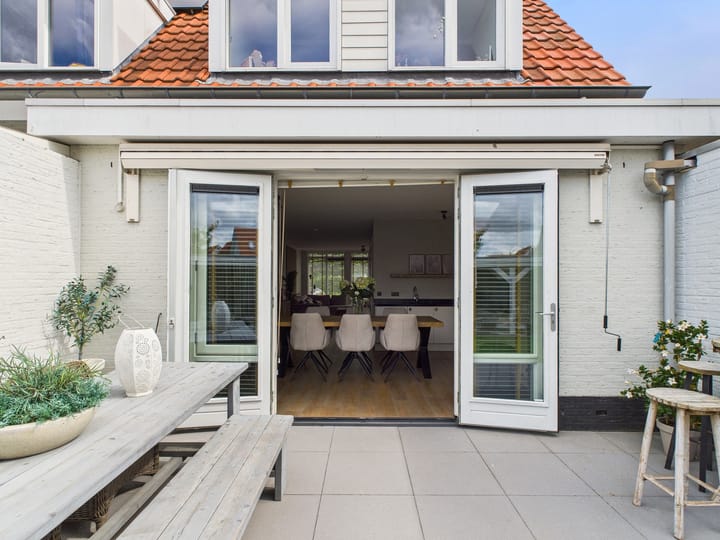 Foto 34 van Vuurvlinder 25