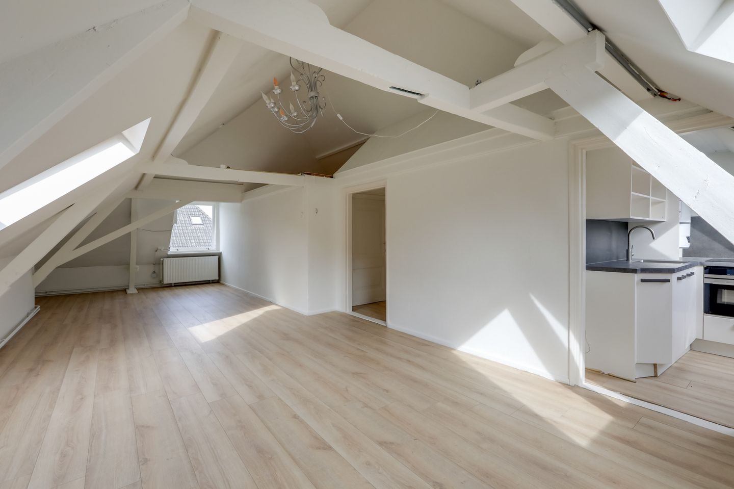 Foto 14 van Kastanjelaan 16-4