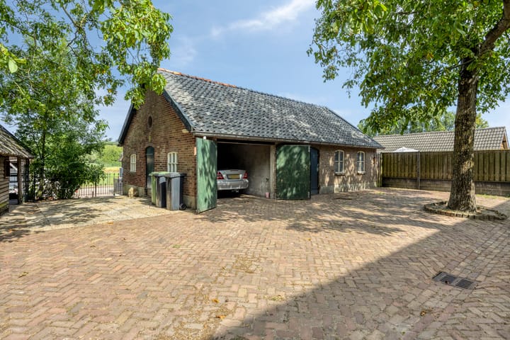 Foto 34 van De Hogert 2-A