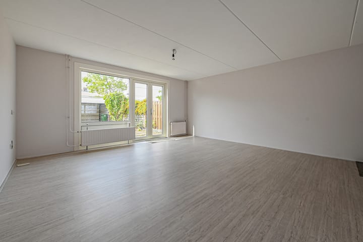 Foto 2 van Regenboogsingel 49