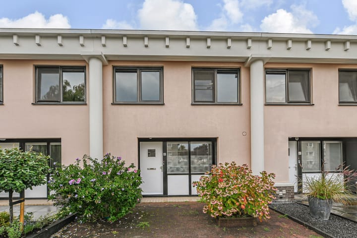 Foto 8 van Regenboogsingel 49