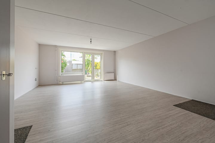 Foto 11 van Regenboogsingel 49