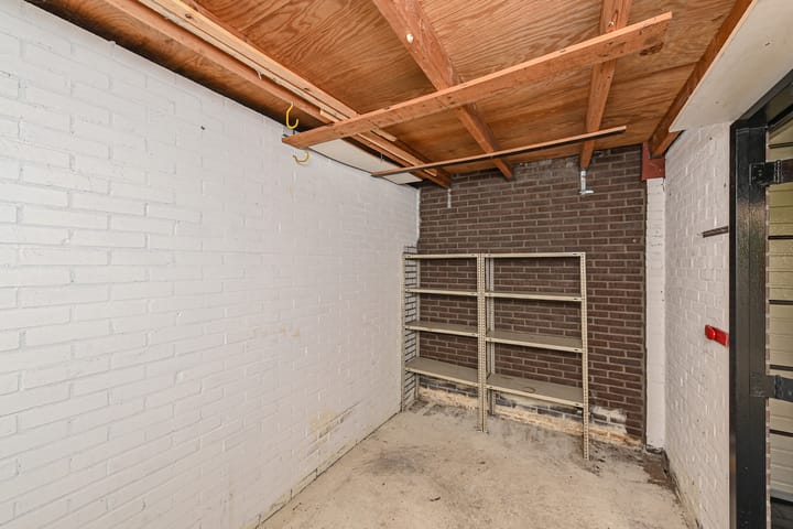 Foto 17 van Regenboogsingel 49